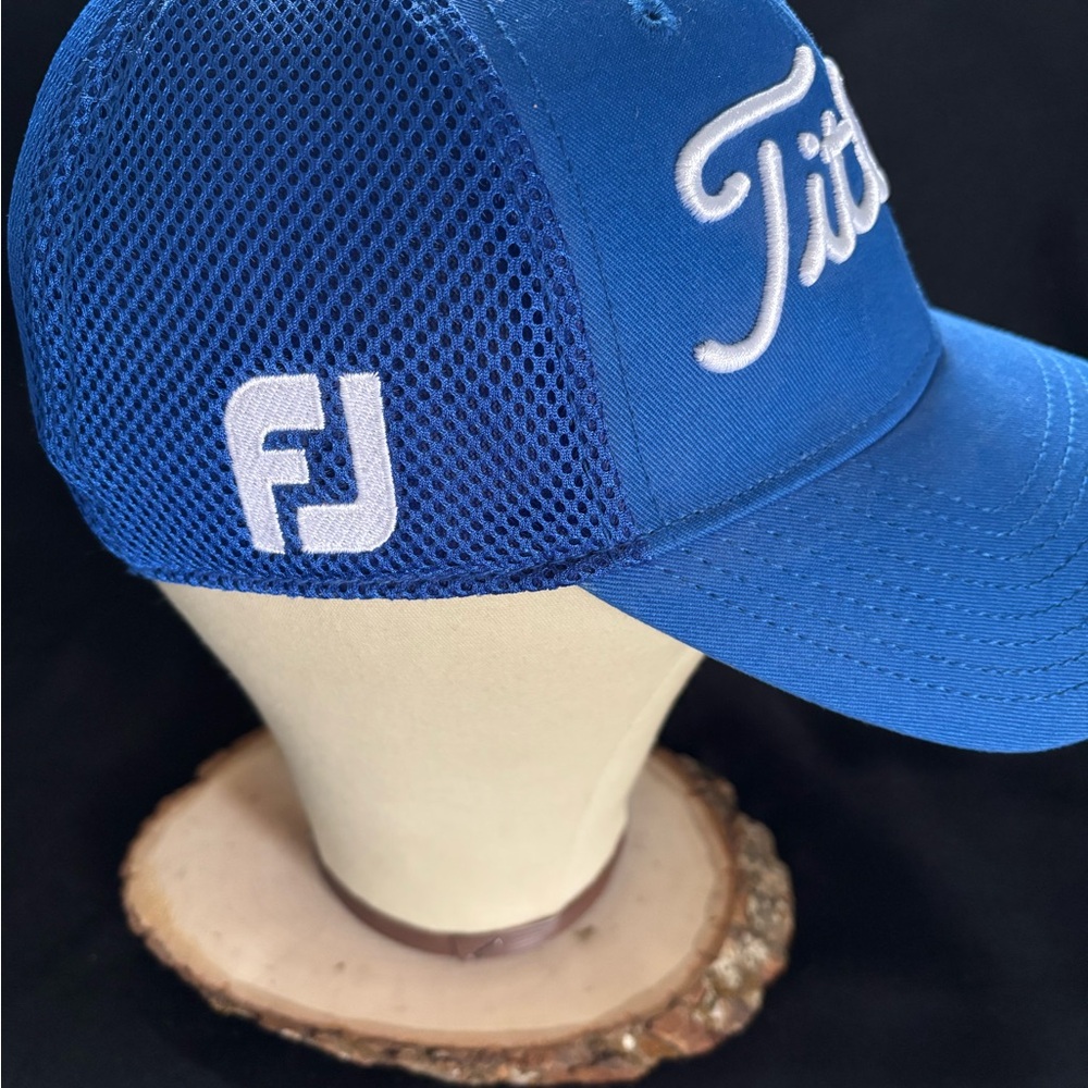 Titleist Hat - image 3